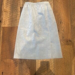 Vintage Abe Schrader 100% Suede Skirt – Powder Blue – Size 6 Petite